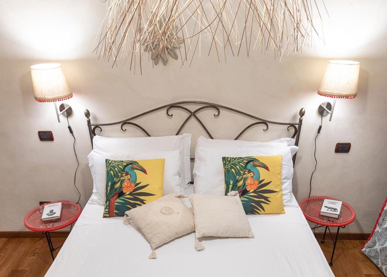 Rome As You Feel - Cancelleria Apartment In Navona Luaran gambar